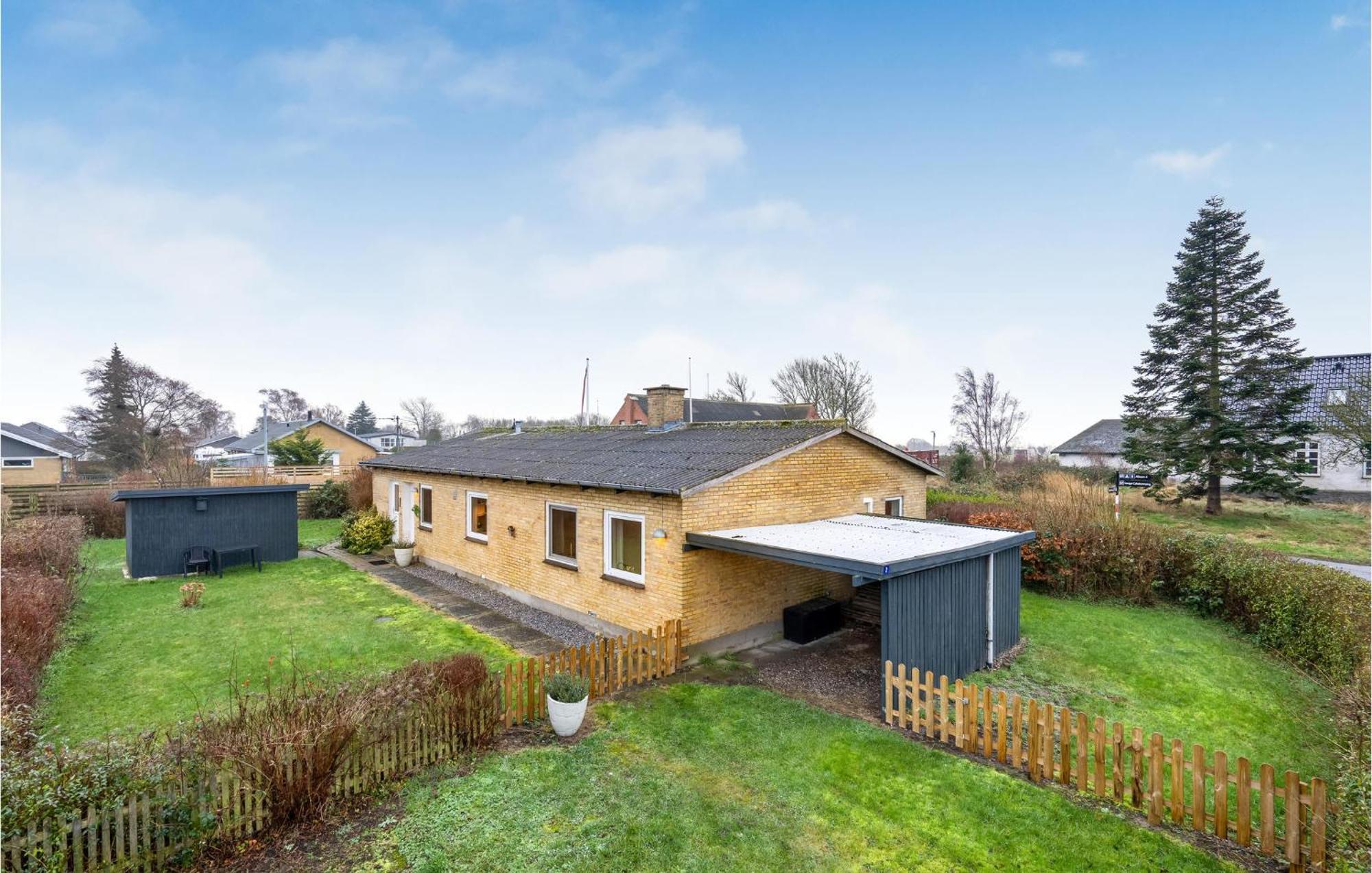 Beautiful Home In Nakskov With Kitchen Luaran gambar